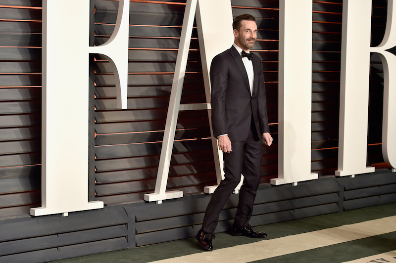 Illustration for article titled Metallic Gowns, Tons of Black and Icy Stares at Vanity Fair's Annual Oscars Afterparty
